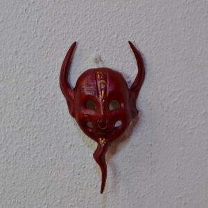 Maschera Ghignante, In Pelle Rossa – Safir